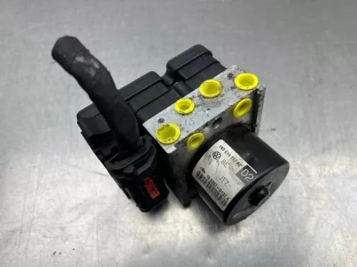 ABS Pomp-8252843 (21641293)