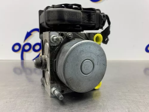 ABS Pomp-8212553 (21057247)