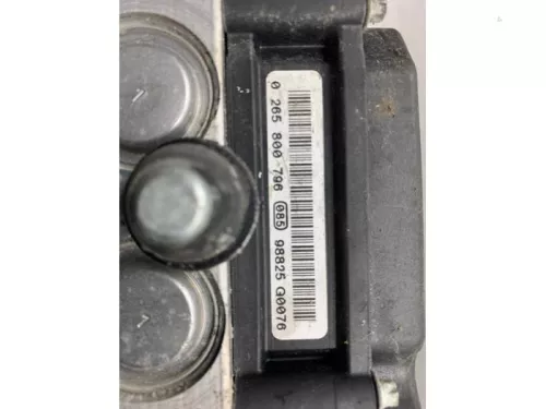 ABS Pomp-8212553 (21057247)