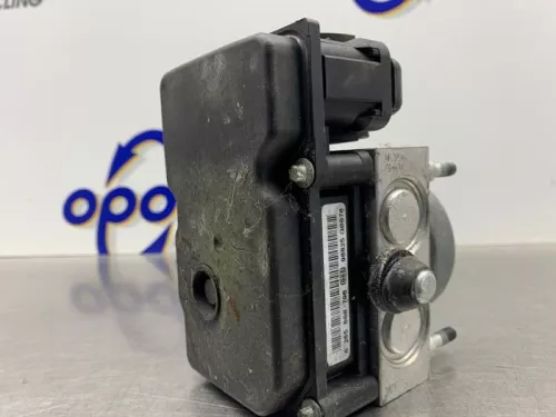 ABS Pomp-8212553 (21057247)