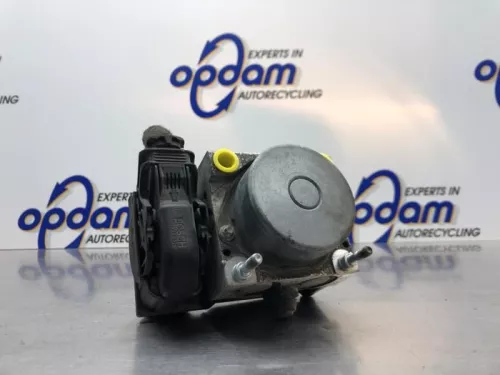 ABS Pomp-8214123