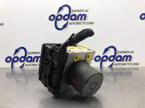 ABS Pomp-8236956 (21744332)