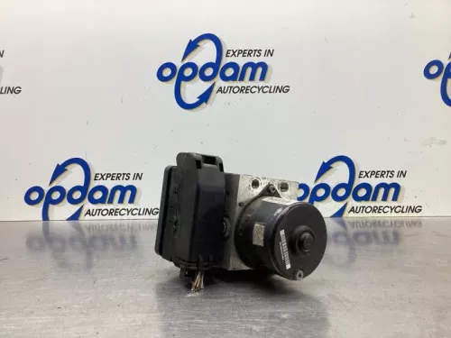 ABS Pomp-7922421 (17634282)