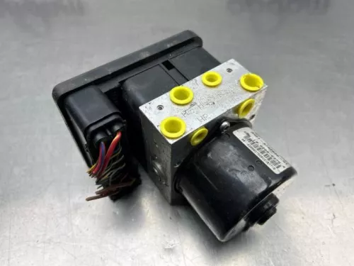 ABS Pomp-8221220 (21136019)