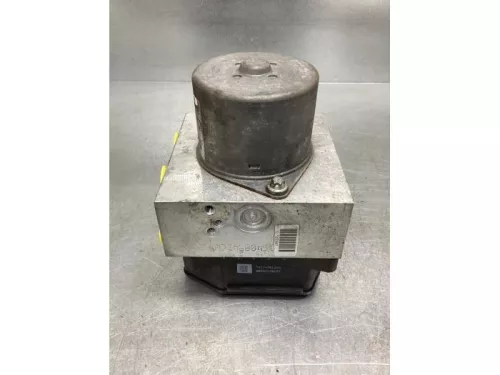 ABS Pomp-7715935 (18007848)