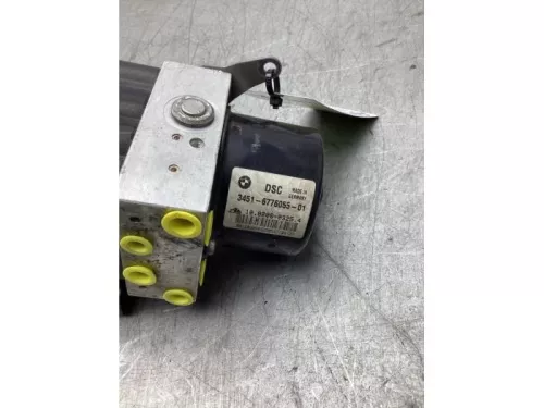 ABS Pomp-8208257 (22541474)
