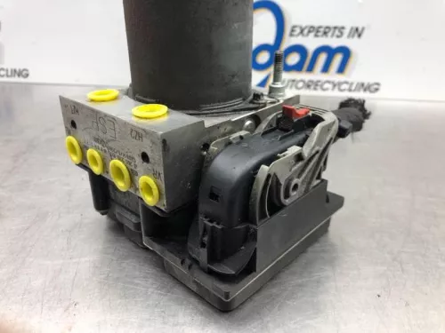 ABS Pomp-7577092