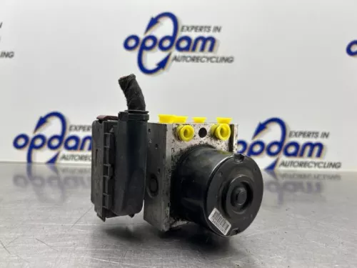 ABS Pomp-8340614