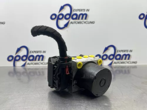 ABS Pomp-8284172