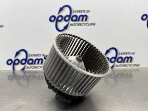 Kachel Ventilatiemotor-8081996