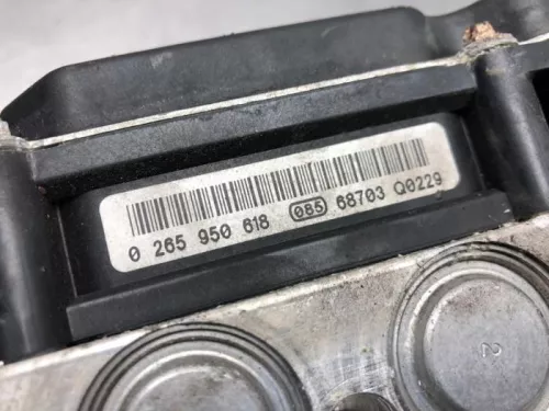 ABS Pomp-8167470 (20638114)