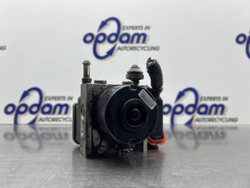 ABS Pomp-8284701
