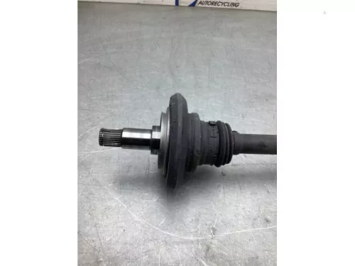 Aandrijfas links-achter Mercedes  725045