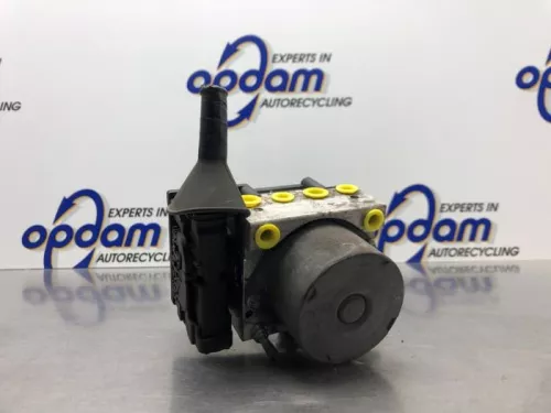 ABS Pomp-8130974