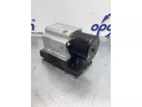 ABS Pomp-6083789