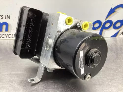 ABS Pomp-7616948 (18843438)