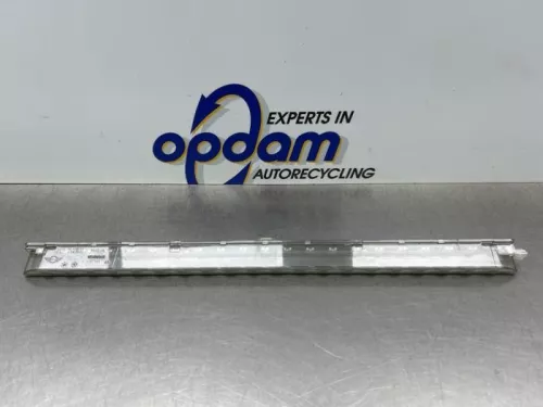 Extra Remlicht midden-8330369