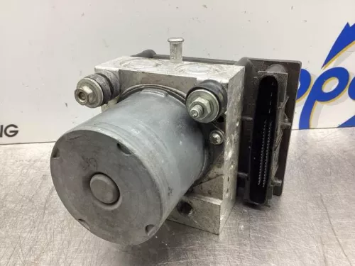 ABS Pomp-7850864 (17857135)