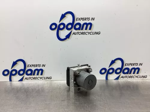 ABS Pomp-7850864 (17857135)