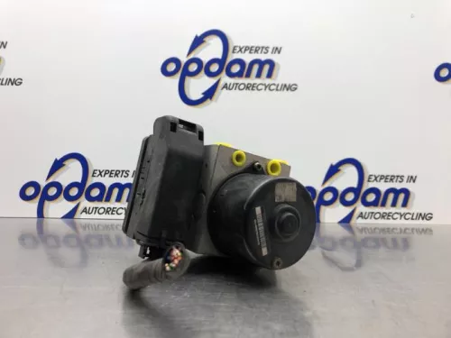 ABS Pomp-8205531
