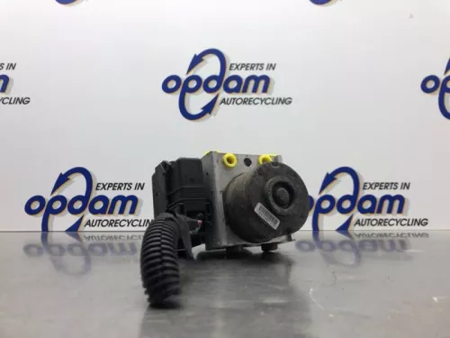 ABS Pomp-8156196 (21038538)