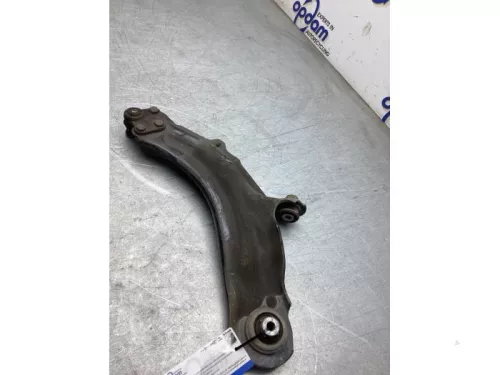 Draagarm onder rechts-voor-8281015