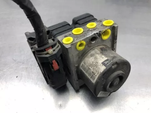 ABS Pomp-8143819 (20594430)