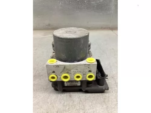 ABS Pomp-8044790
