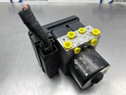 ABS Pomp-8314992 (22529496)