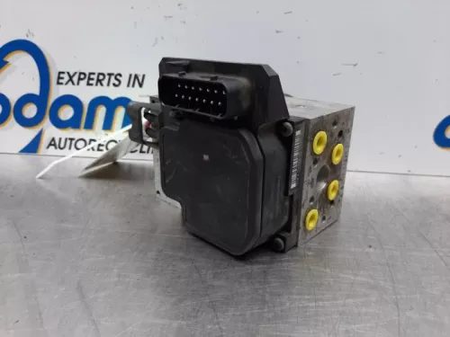 ABS Pomp-7877315