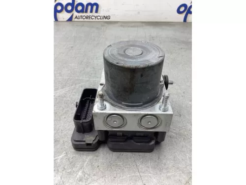 ABS Pomp-8234054 (21682396)