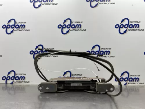 Handrem motor-8343420