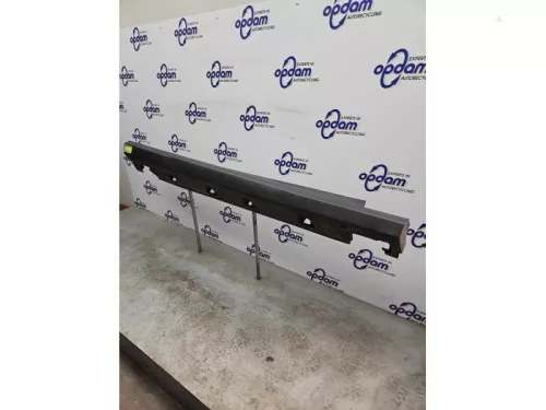 Zijskirt rechts-8282811