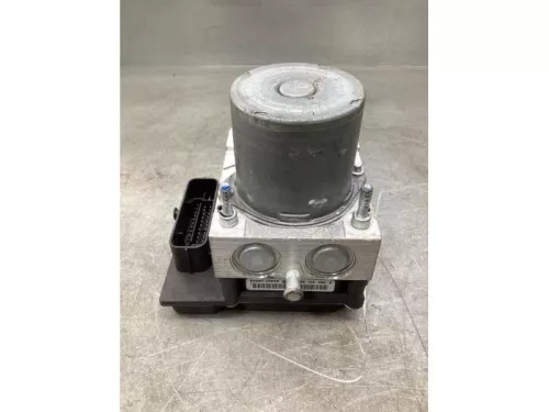 ABS Pomp-8219172 (21274419)