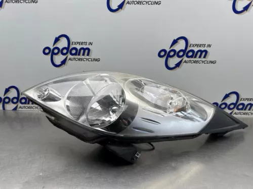 Koplamp links-8326705