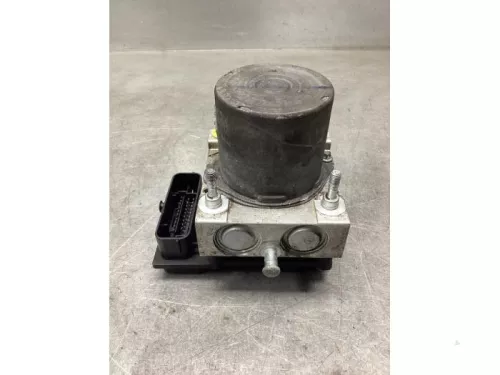 ABS Pomp-8242383