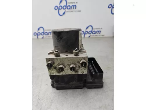ABS Pomp-8123071