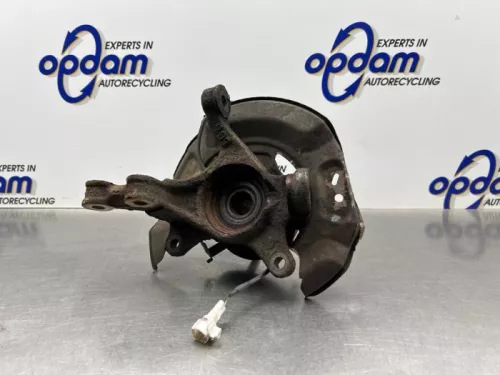 Fusee rechts-voor-8321154