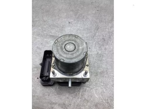 ABS Pomp-8238154