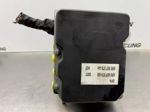 ABS Pomp-8292828