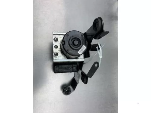 ABS Pomp-8167690 (21111894)
