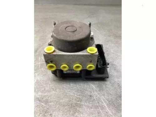 ABS Pomp-8252796 (22156851)