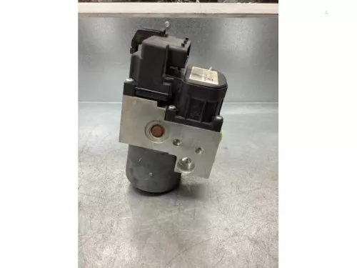 ABS Pomp-7746316 (17529382)