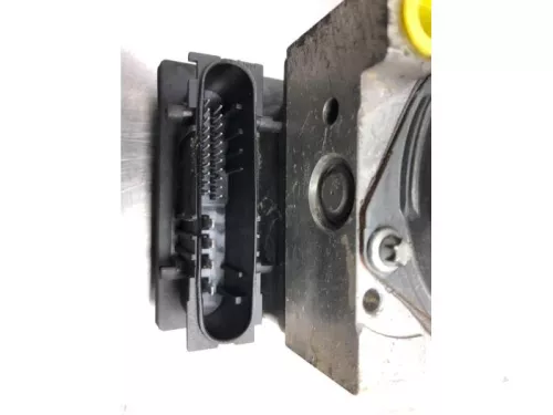 ABS Pomp-7609455 (16522091)