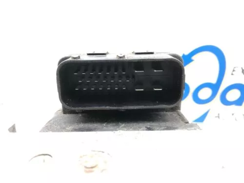 ABS Pomp-7589146 (16495863)