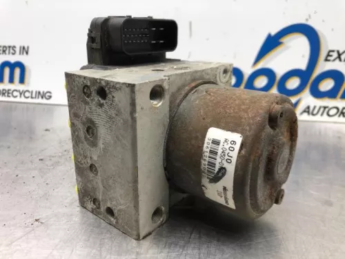 ABS Pomp-7589146 (16495863)