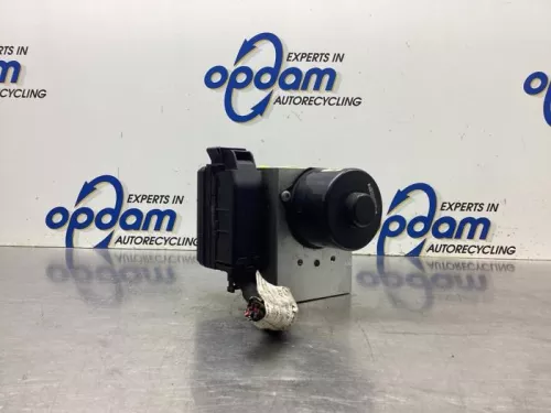 ABS Pomp-8114578