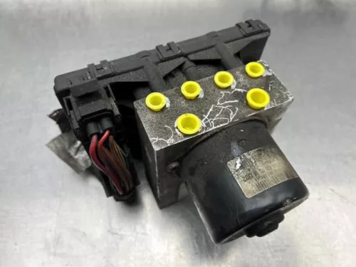 ABS Pomp-8274358 (22441428)