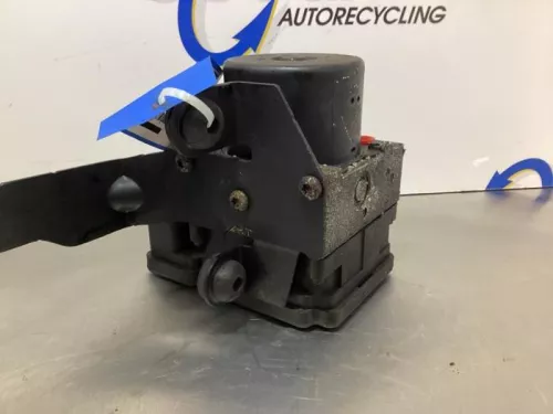 ABS Pomp-7884615 (8235236)