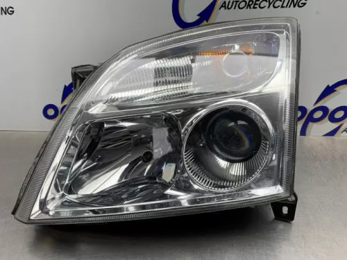 Koplamp links-8345970